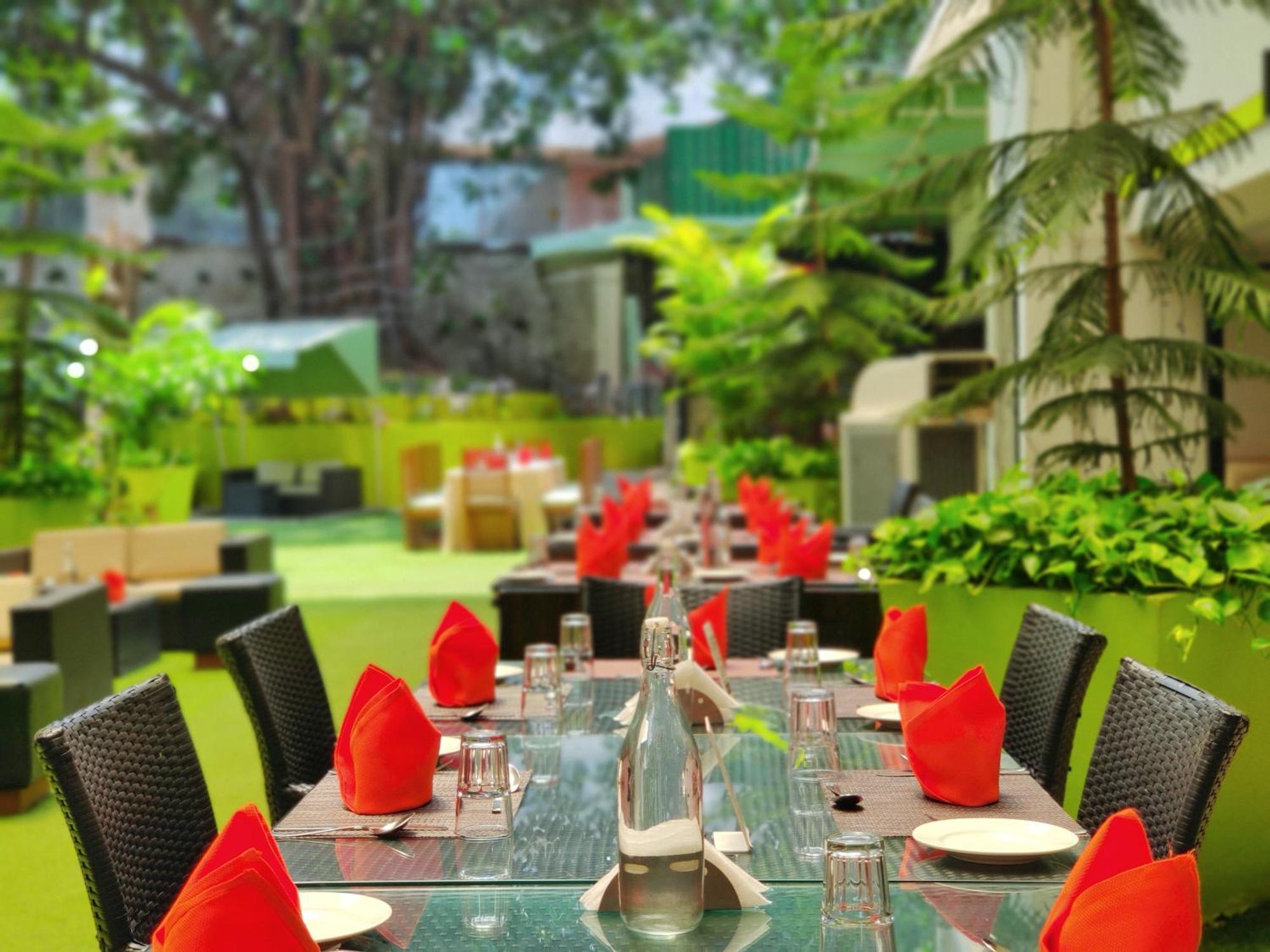 Citrus Hotel Lonavala Extérieur photo