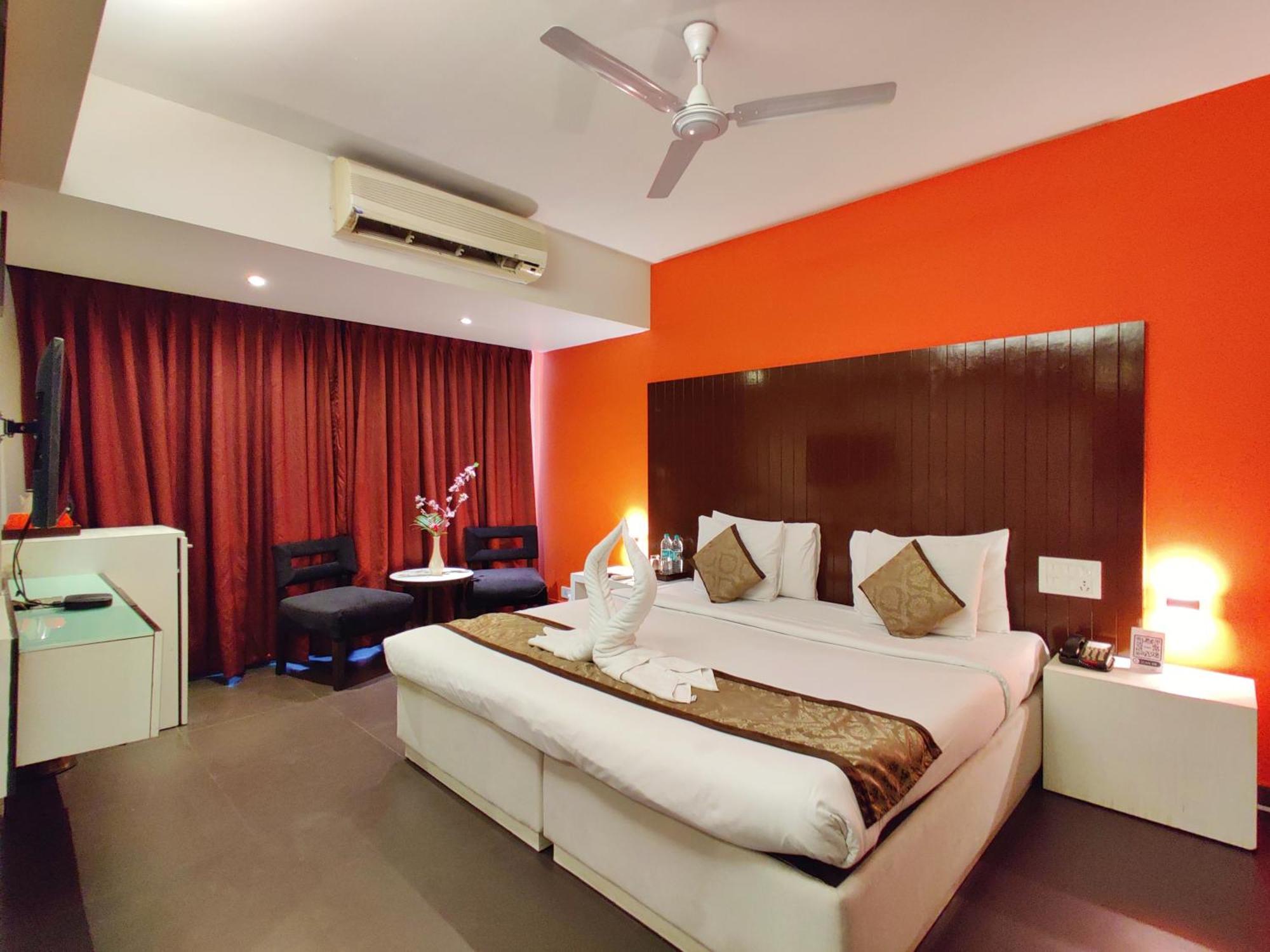 Citrus Hotel Lonavala Extérieur photo